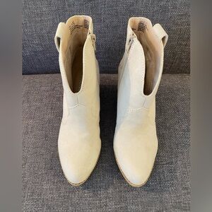 Sonoma Chunky Heel Boots